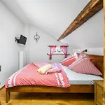 Pensjonat Snezna 3*