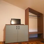 Pensjonat Snezna 3*