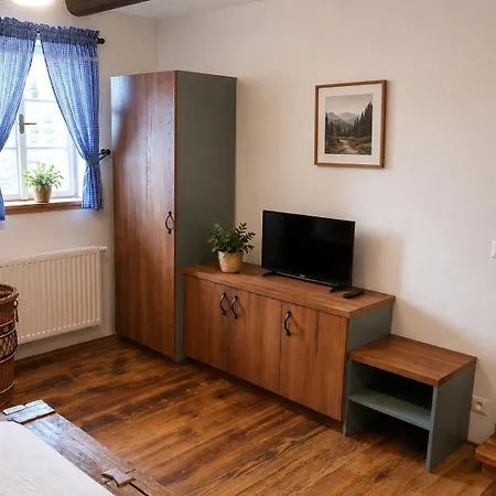Snezna Guest house Volary